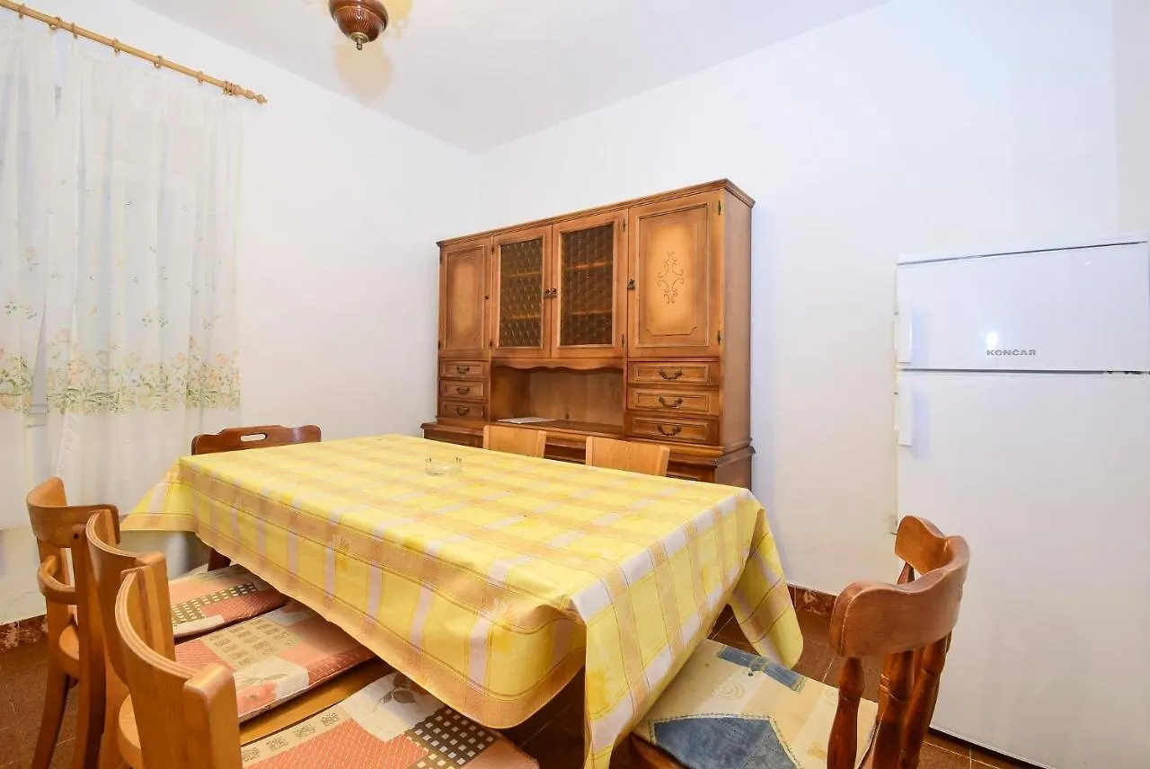 *** Guest house Apartments Silvana 597 Croatia