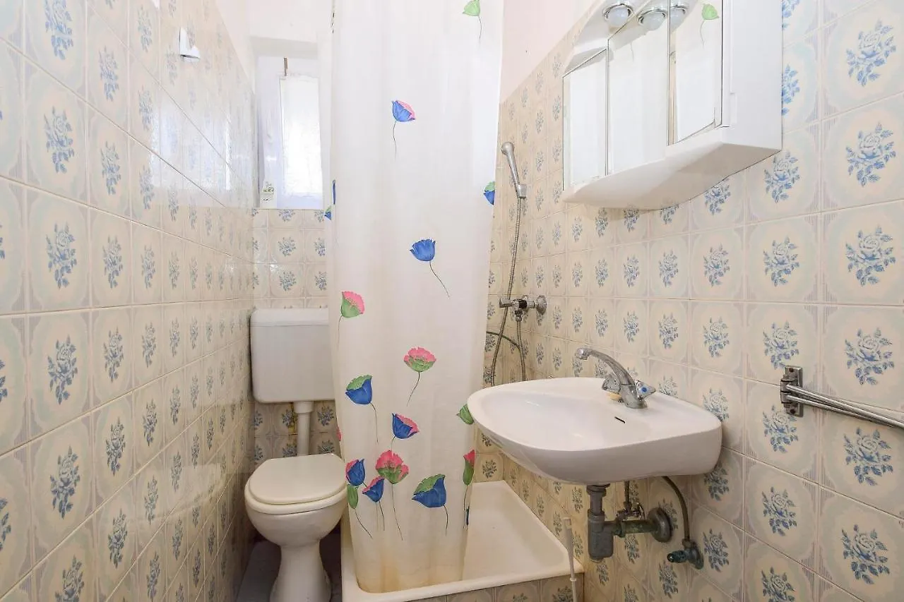 Guest house Apartments Silvana 597