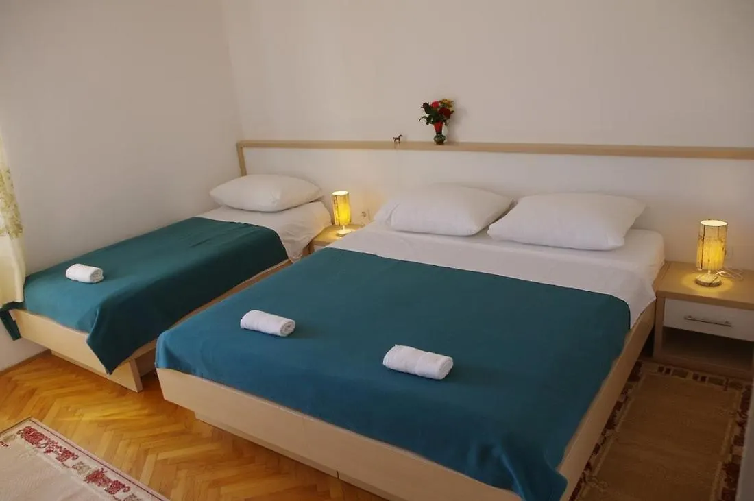 Guest house Apartments Silvana 597